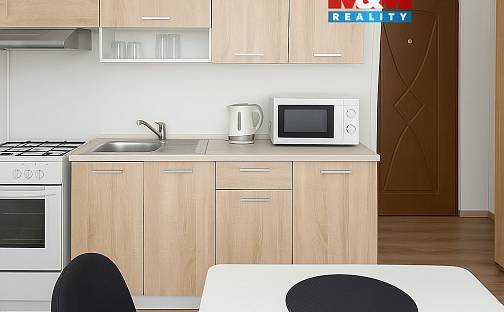 Pronájem bytu 1+1 35 m², Jirkovská, Chomutov