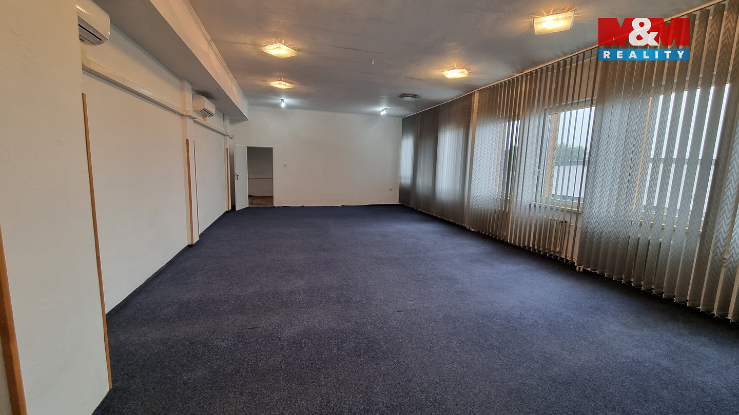 Pronájem kanceláře 85 m² – pohled 2