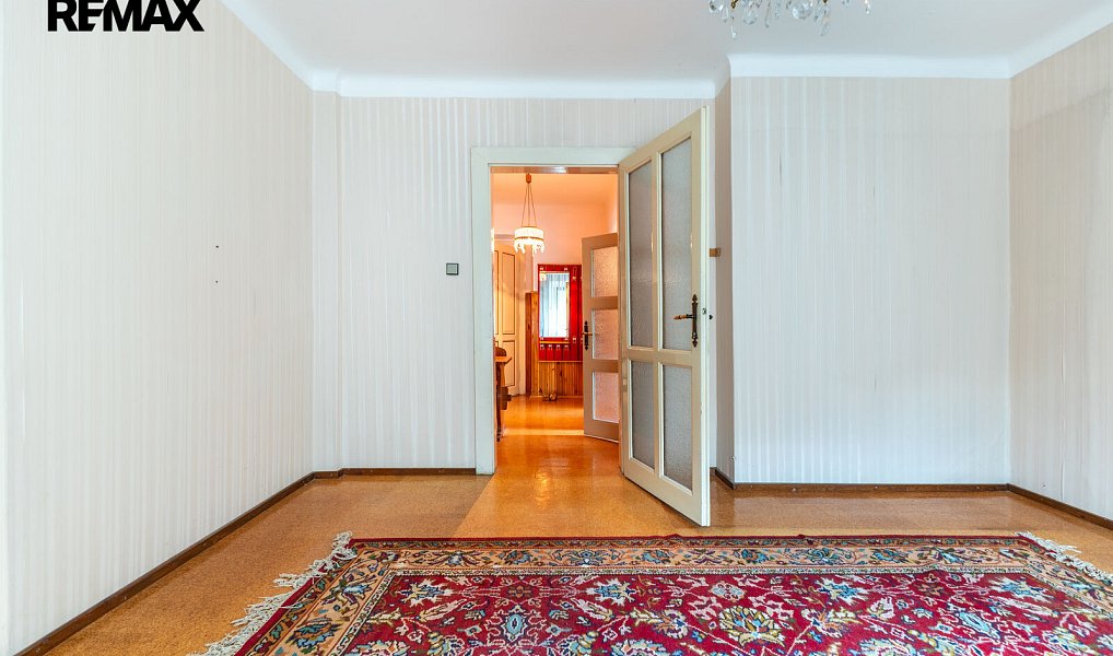 Prodej domu 314 m² s pozemkem 635 m², Praha – náhled fotky 13