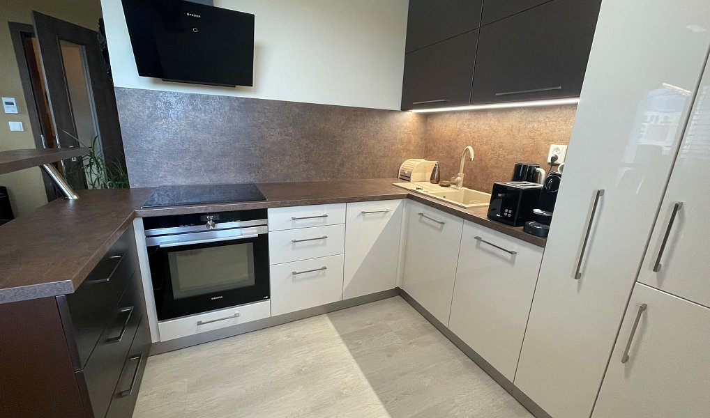 Pronájem bytu 2+kk 54 m², Praha – náhled fotky 9