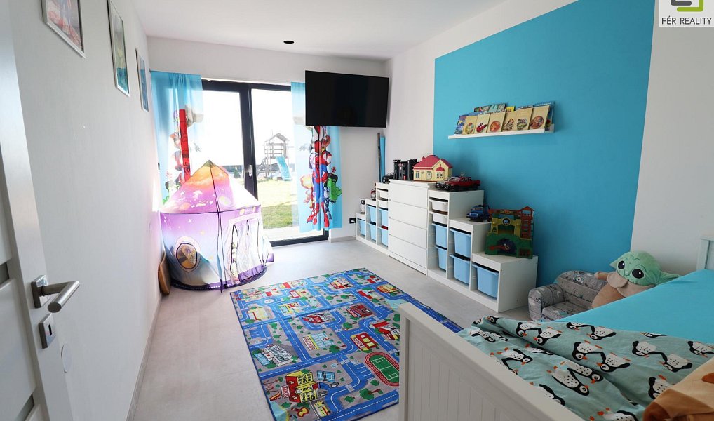 Prodej domu 219 m² s pozemkem 1 132 m², Žitenice – náhled fotky 12