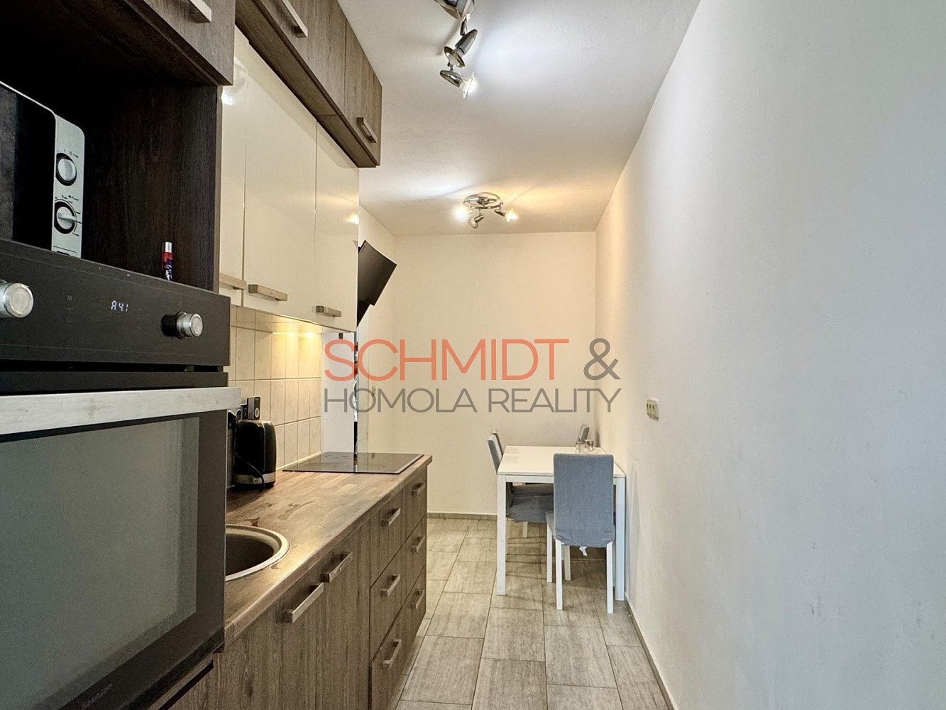 Prodej bytu 2+1 54 m² – fotografie 2