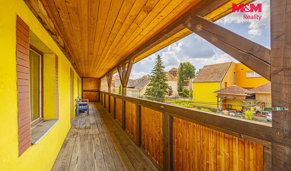 Prodej ubytovacího objektu 130 m², Hoštka – náhled fotky 16