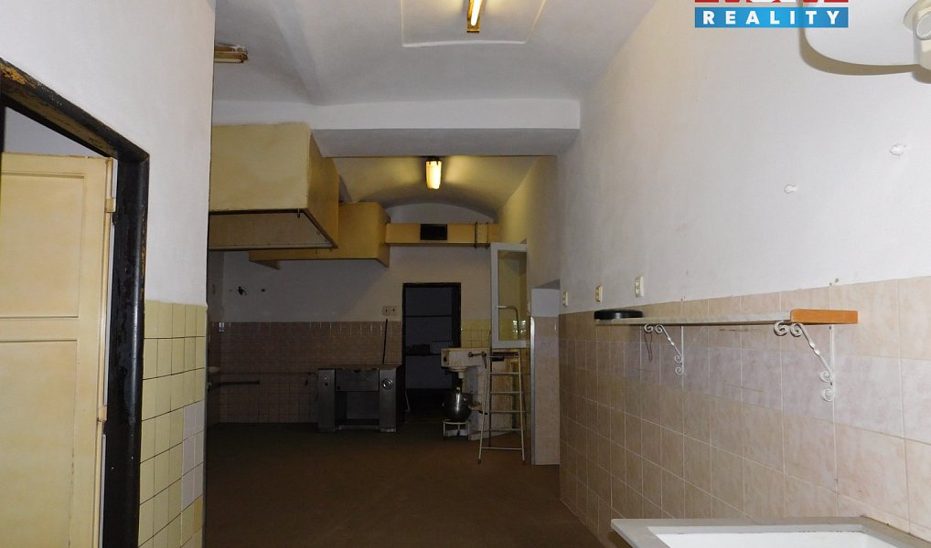 Pronájem restaurace 700 m², Kasejovice – náhled fotky 14