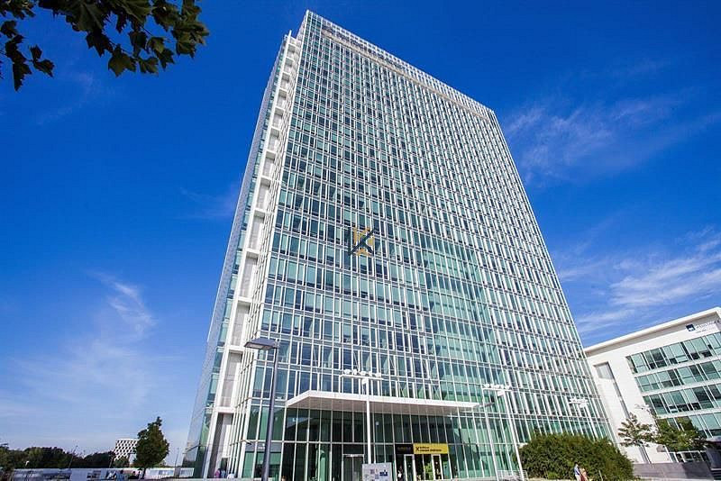 Pronájem kanceláře 337 m²