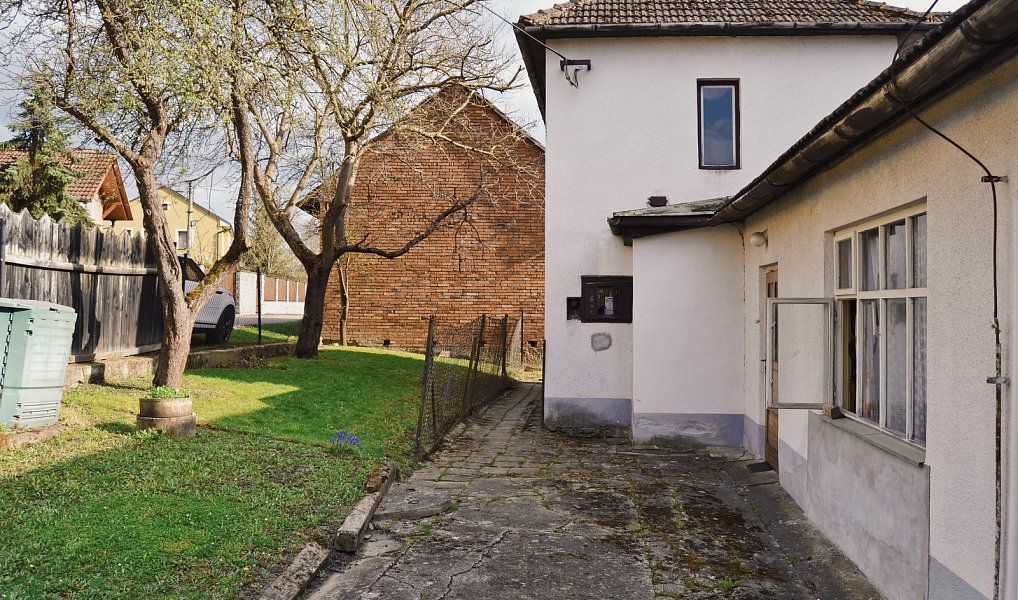 Prodej domu 227 m² s pozemkem 700 m², Vlachovice – náhled fotky 3