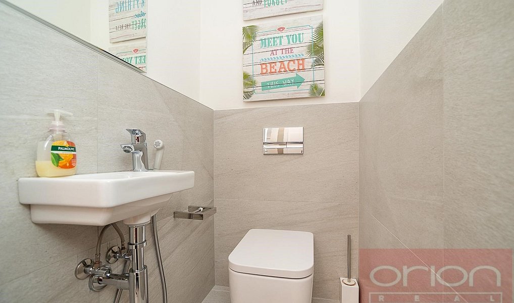 Pronájem bytu 4+kk 97 m², Praha – náhled fotky 12