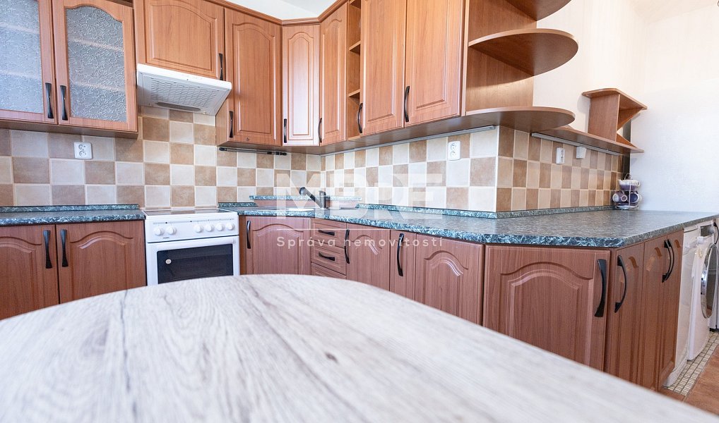 Pronájem bytu 2+1, 58 m², Bruntál, Břidličná