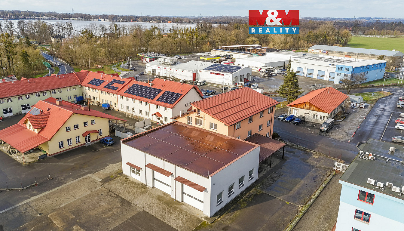 Pronájem výrobních prostor 1 295 m²