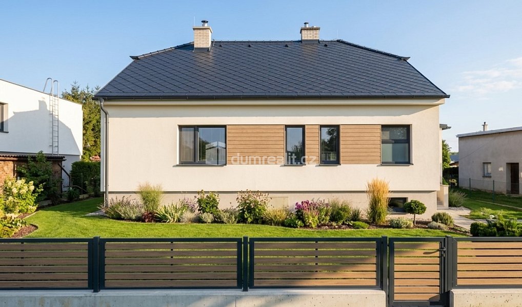 Prodej domu 140 m² s pozemkem 1 249 m², Hořátev – náhled fotky 2