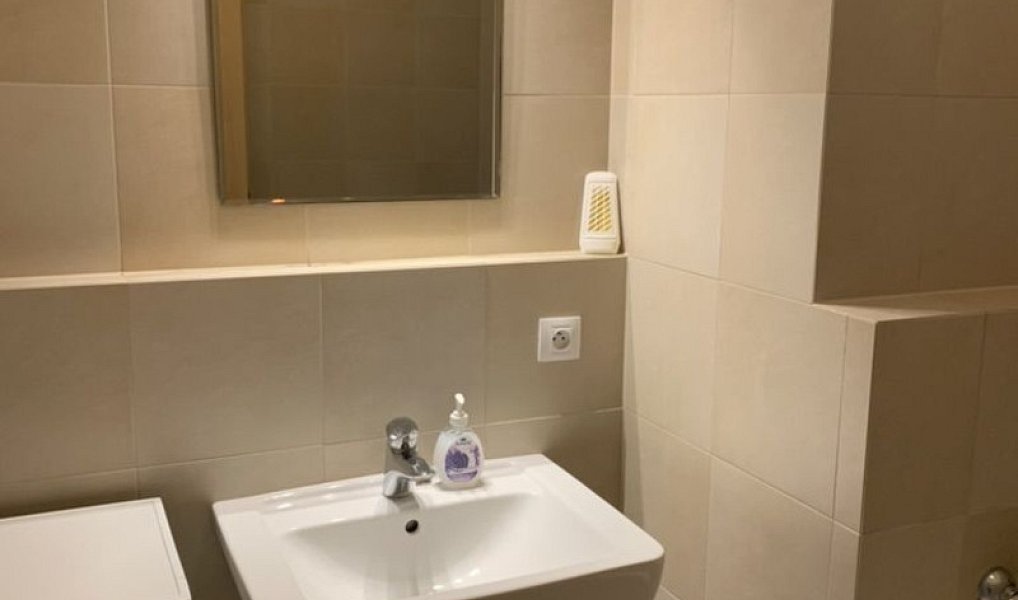 Pronájem bytu 2+kk 61 m², Černošice – náhled fotky 13
