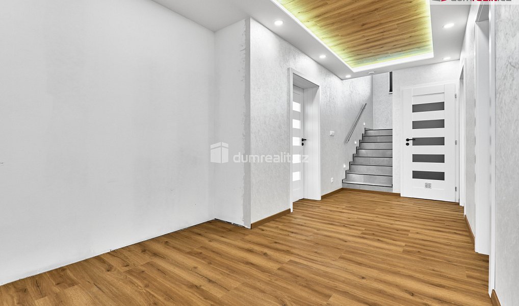 Prodej domu 160 m² s pozemkem 470 m², Ruda – náhled fotky 17