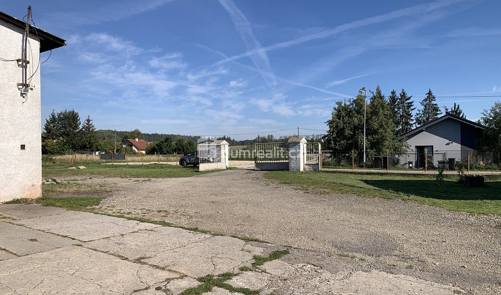 Prodej skladovacích prostor 8 709 m², Chotýšany – náhled fotky 8