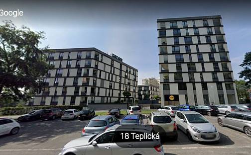 Pronájem krytého garážového stání Plazza, Střížkovská, Praha 8 - Střížkov