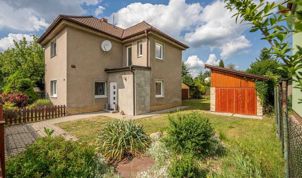 Prodej domu 150 m² s pozemkem 757 m², Řečany nad Labem – náhled fotky 2
