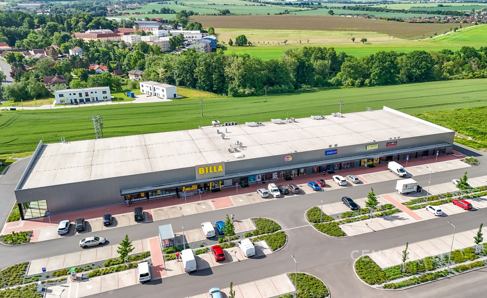 Pronájem obchodních prostor 150 m²