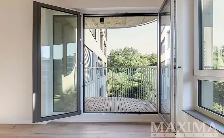 Prodej bytu 1+kk 37 m², U Komína, Praha 5 - Radlice