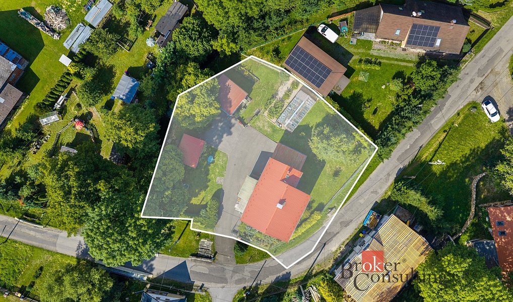 Prodej domu 184 m² s pozemkem 1 352 m², Kunratice u Cvikova – náhled fotky 41