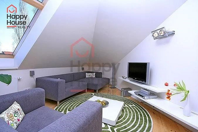 Pronájem bytu 2+kk 93 m²