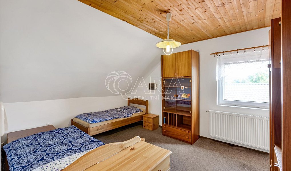 Prodej domu 307 m² s pozemkem 619 m², Mrač – náhled fotky 17