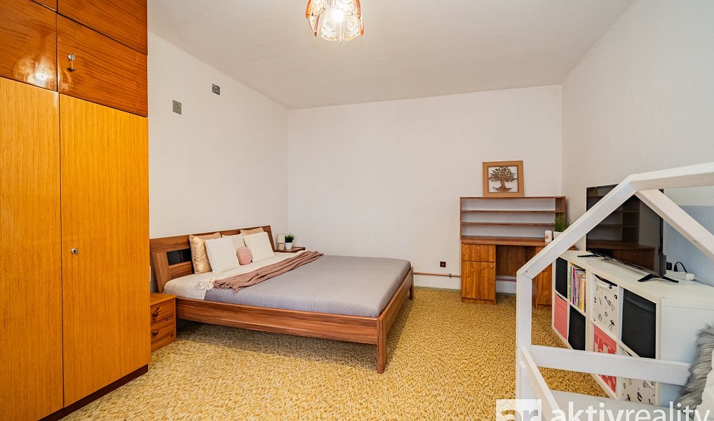Prodej domu 257 m² s pozemkem 904 m², Liblice – náhled fotky 17
