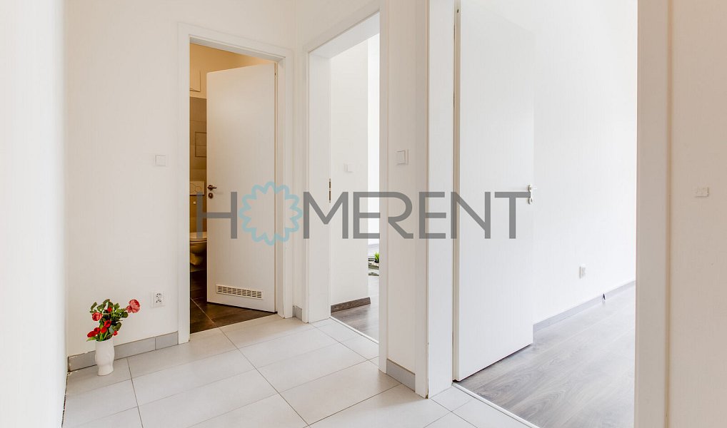 Pronájem bytu 2+kk 48 m², Praha – náhled fotky 12
