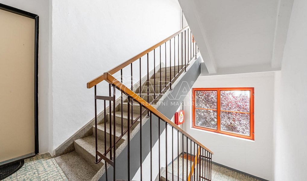 Pronájem bytu 3+1 74 m², Roztoky – náhled fotky 15