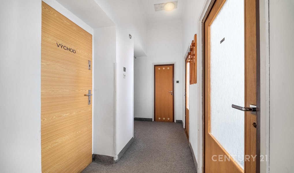 Pronájem kanceláře 59 m², Plzeň – náhled fotky 10