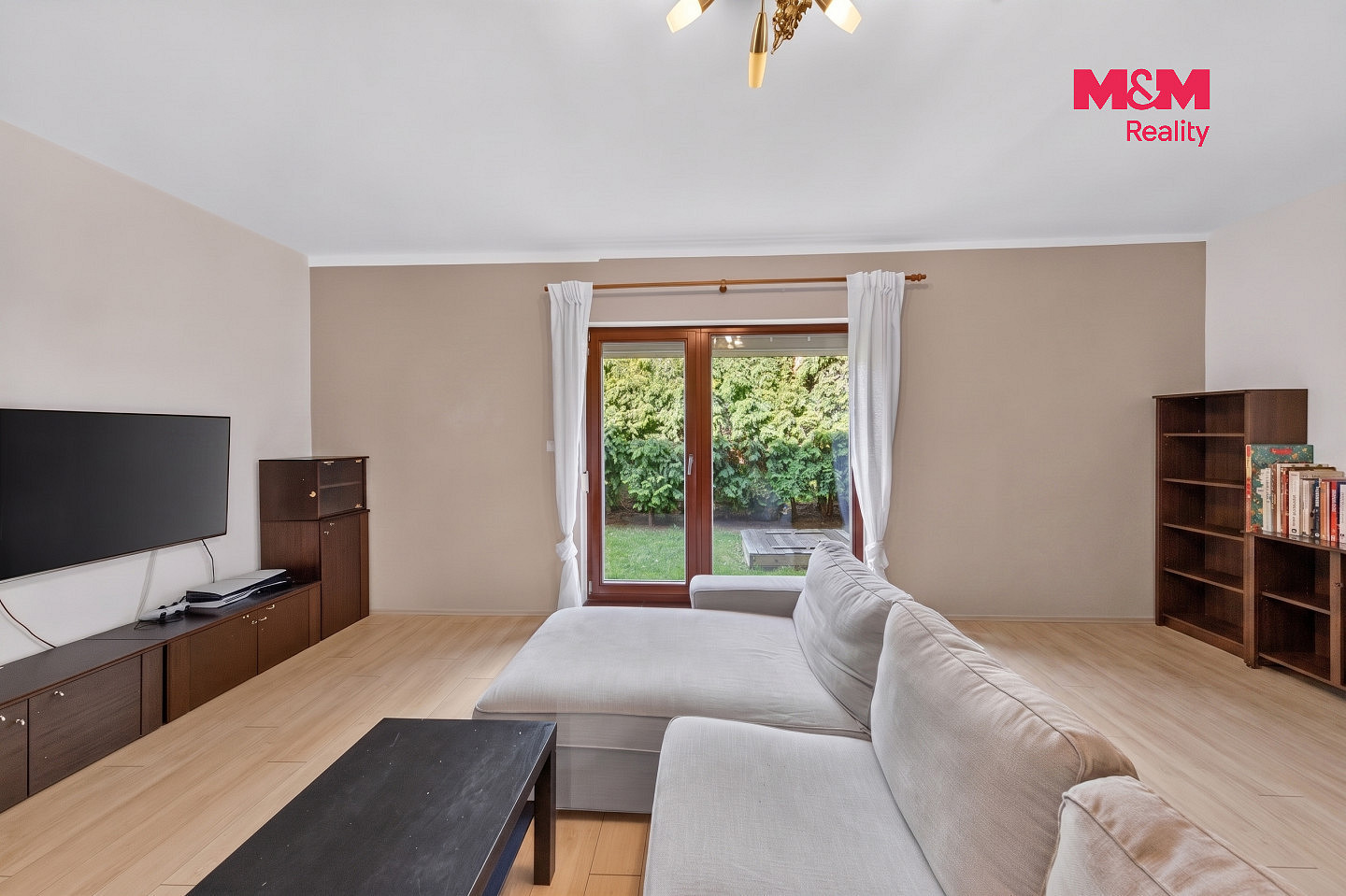 Prodej domu 140 m² s pozemkem 180 m² — photo 2