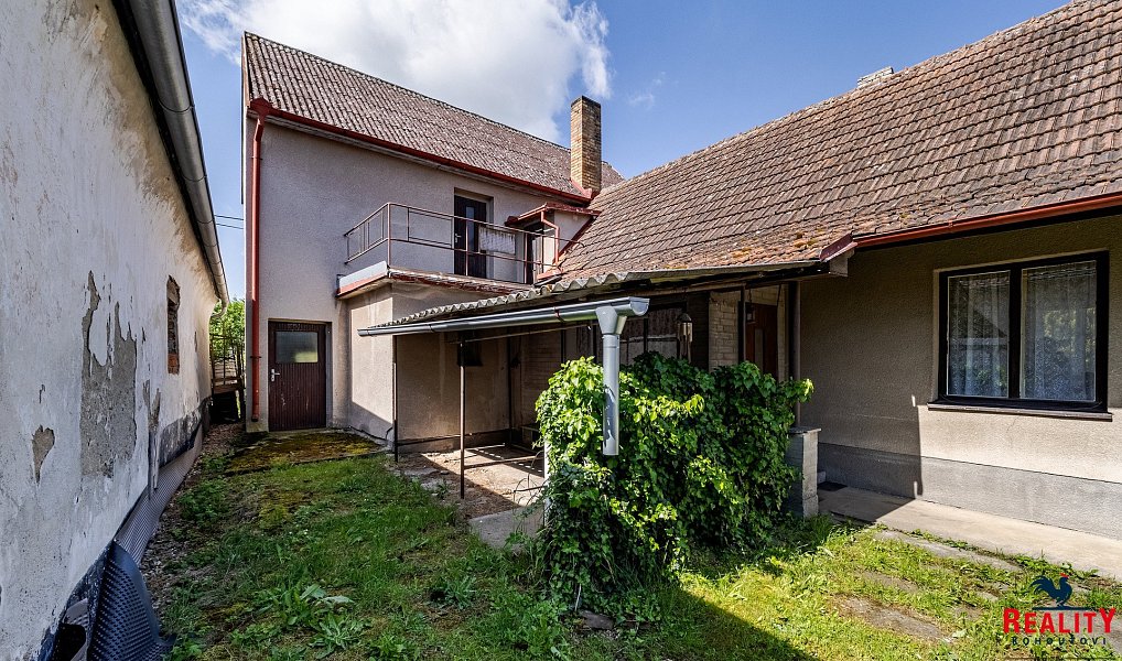 Prodej domu 143 m² s pozemkem 554 m², Roudná – náhled fotky 32
