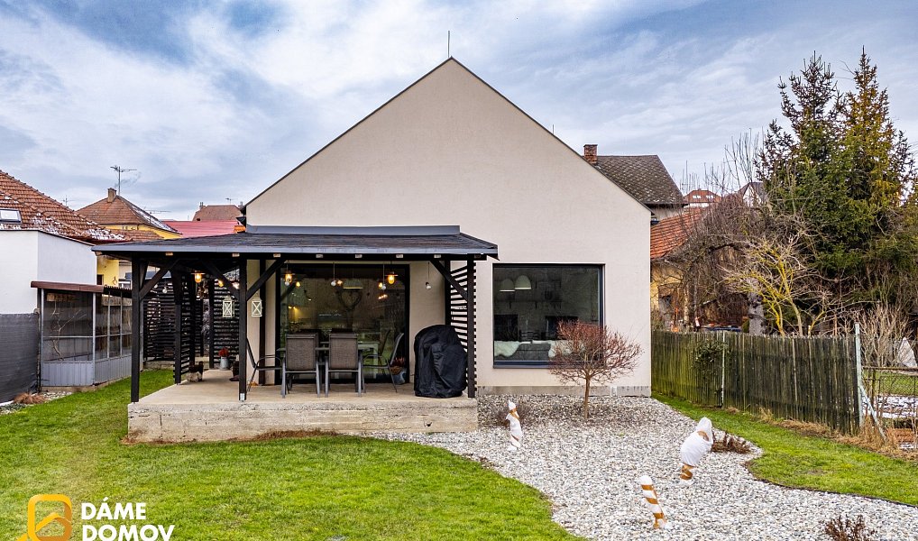 Prodej domu 225 m² s pozemkem 2 037 m², Březolupy – náhled fotky 2