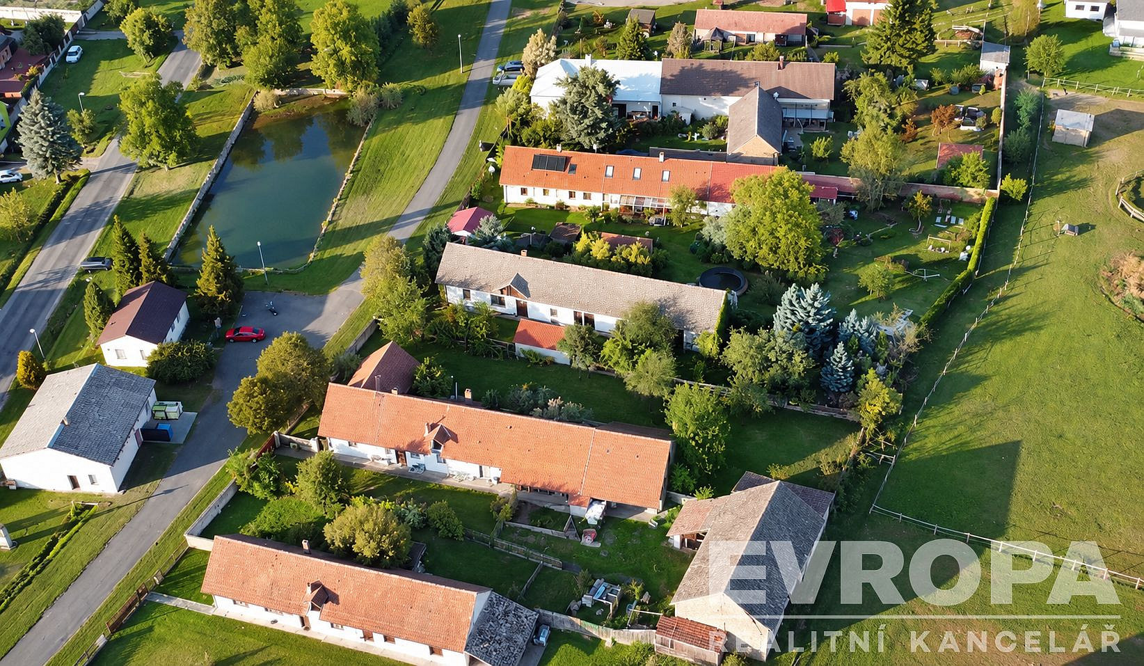 Prodej domu 170 m² s pozemkem 267 m² – fotografie 2