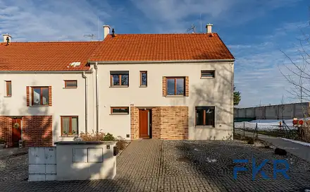 Prodej domu 143 m² s pozemkem 389 m², Za Tofou, Zásmuky, okres Kolín
