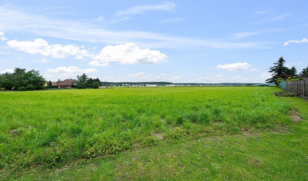 Prodej stavebního pozemku 3 860 m², Tehovec – náhled fotky 11