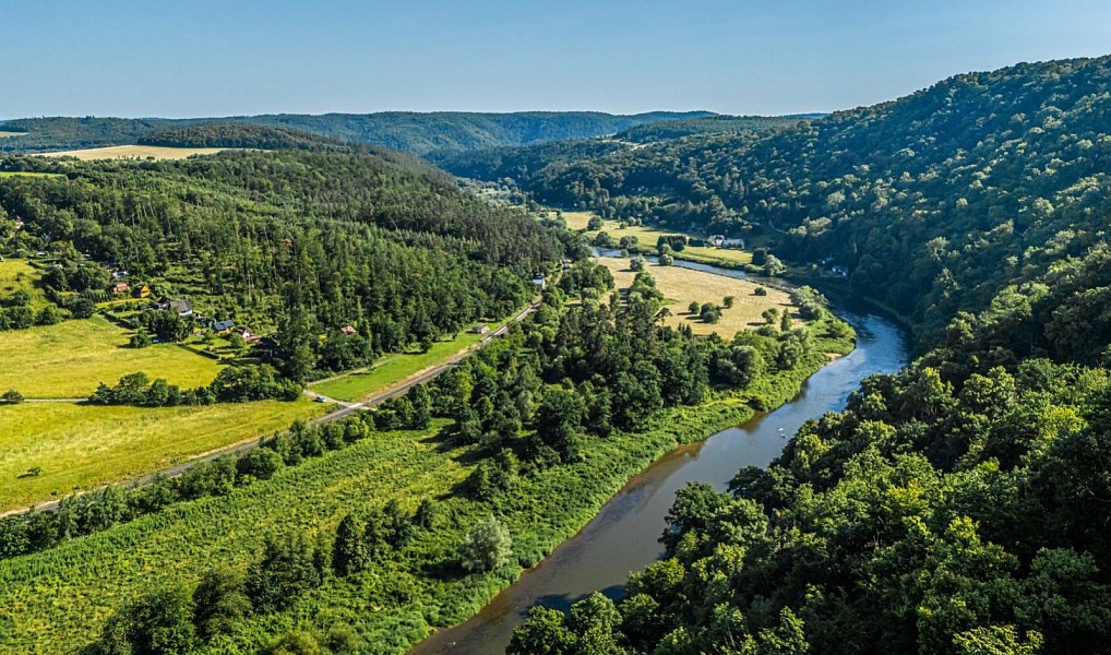 Prodej chaty/chalupy 106 m² s pozemkem 1 087 m², Zbečno – náhled fotky 26