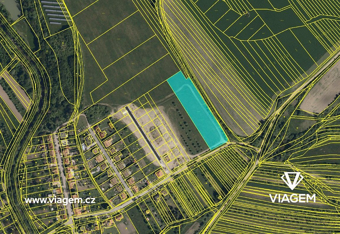 Prodej stavebního pozemku 1 102 m² – fotografie 3