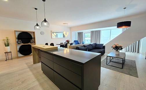 Pronájem bytu 3+kk 138 m², Gabrielská, Praha 5 - Smíchov