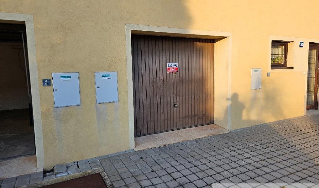 Pronájem bytu 2+kk 75 m², Lubenec – náhled fotky 17