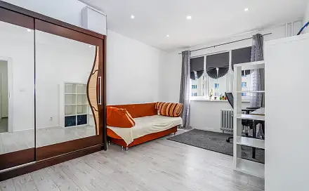 Prodej bytu 2+1 57 m², Na Petřinách, Praha 6 - Veleslavín
