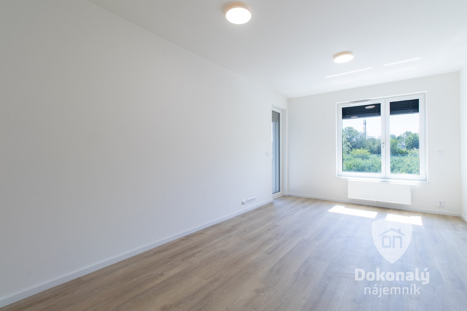 Pronájem bytu 2+kk 50 m² – fotografie 2