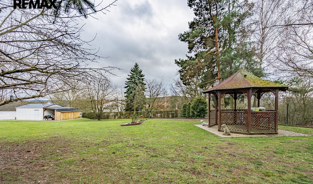 Prodej domu 267 m² s pozemkem 2 257 m², Horšovský Týn – náhled fotky 8