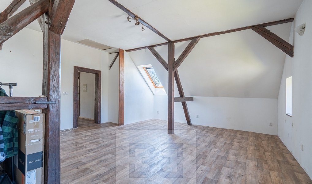 Prodej domu 197 m² s pozemkem 20 632 m², Cvikov – náhled fotky 36