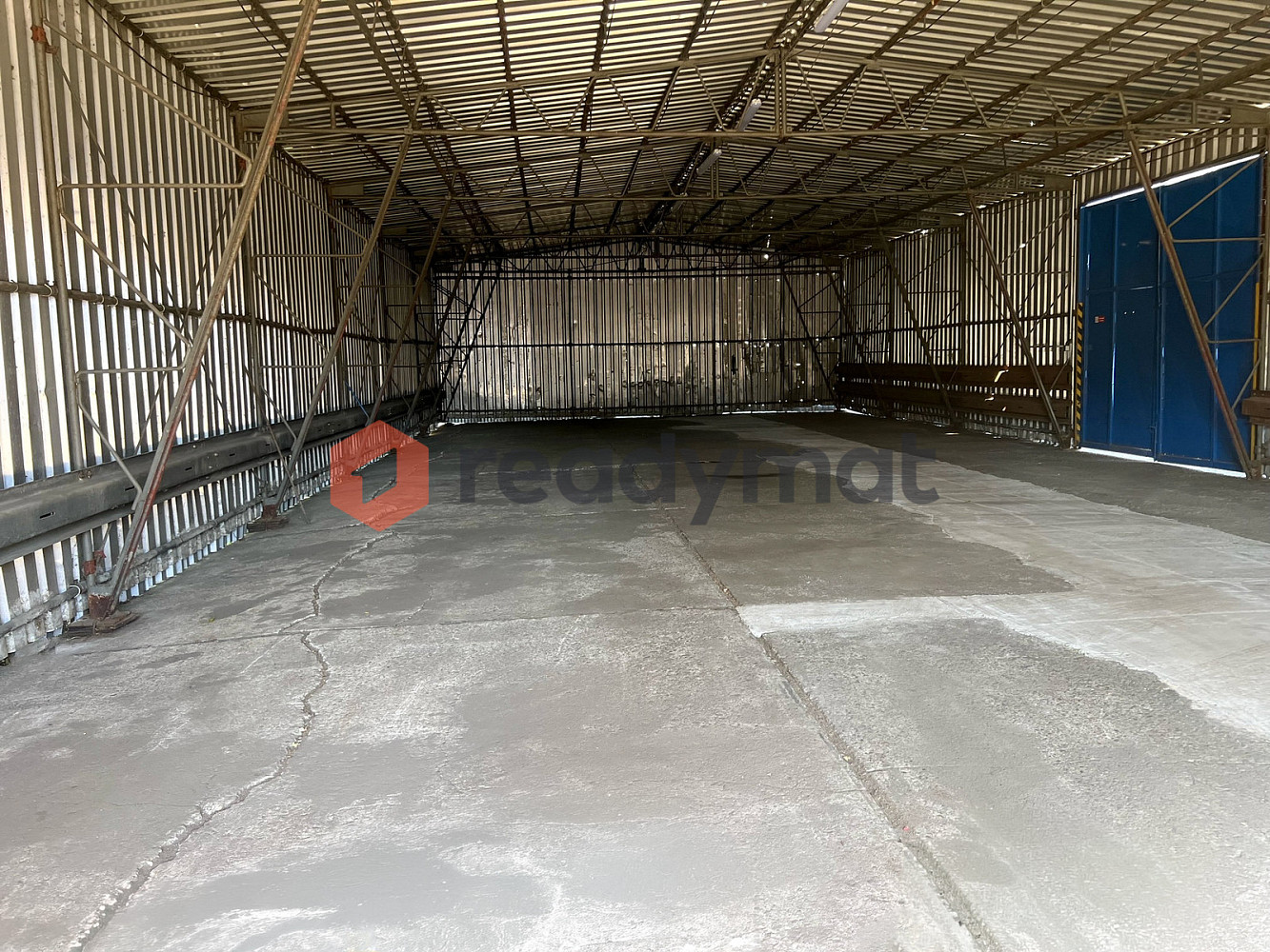 Pronájem skladovacích prostor 250 m²