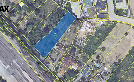Prodej stavebního pozemku 1 100 m², Beroun
