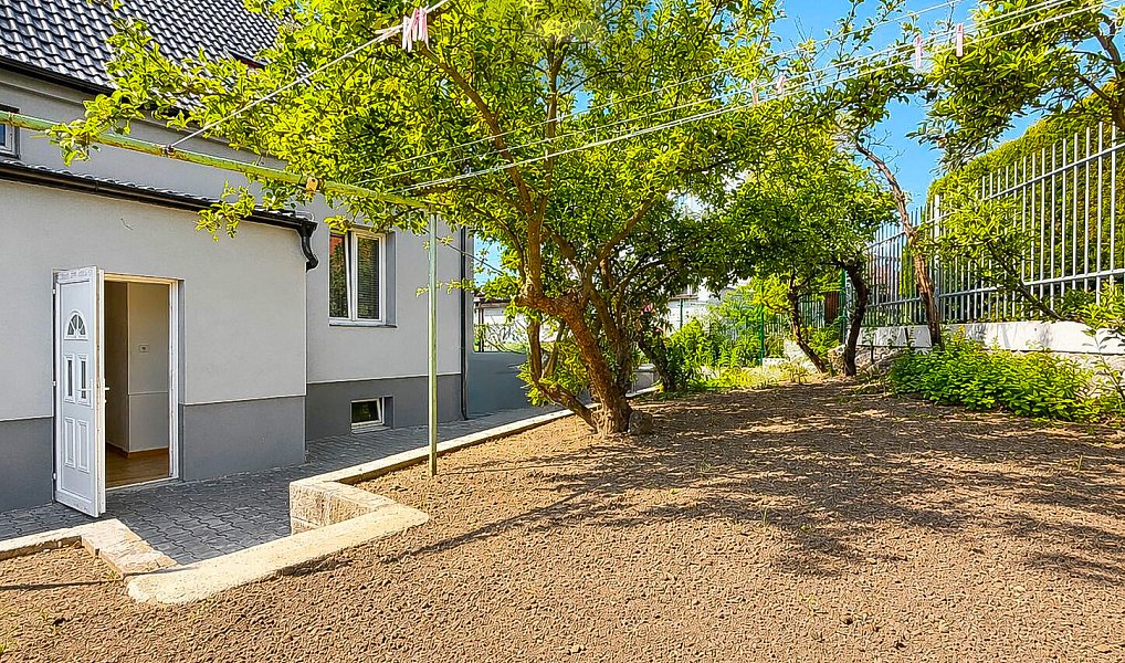 Prodej domu 200 m² s pozemkem 296 m², Plzeň – náhled fotky 5