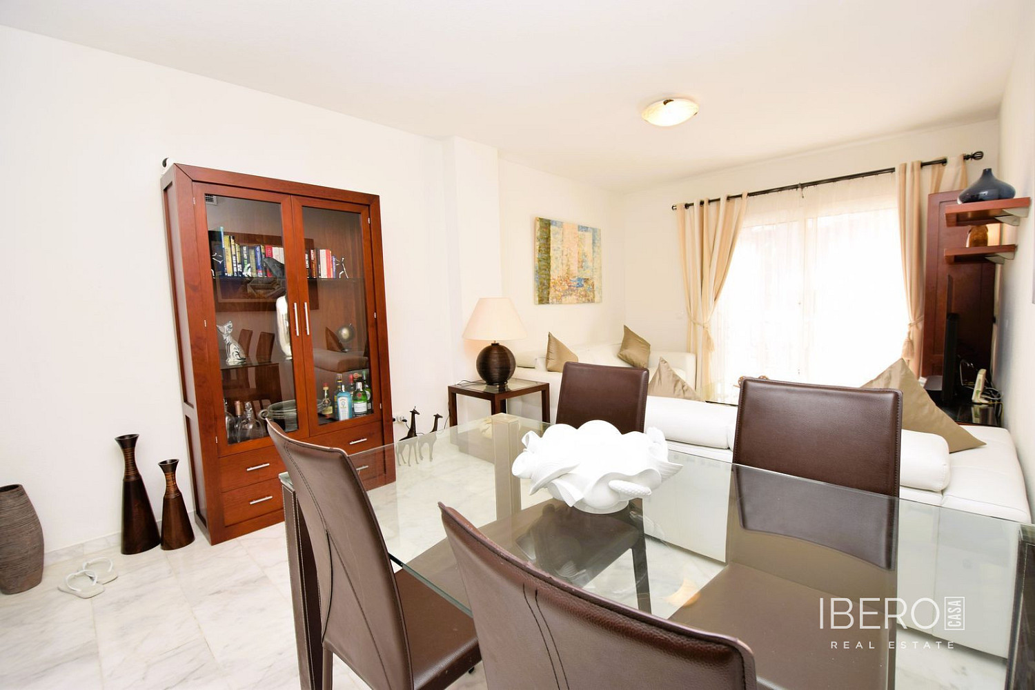 3+kk Apartment in Marbella, Urbanización Marbesa - Más