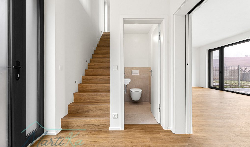 Prodej domu 142 m² s pozemkem 360 m², Úvaly – náhled fotky 11