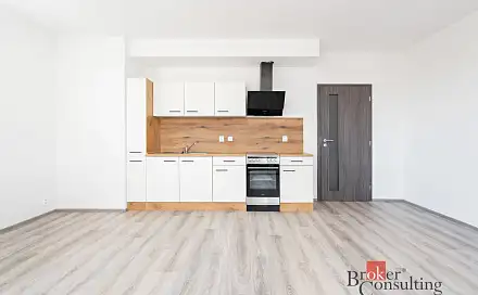 Pronájem bytu 1+kk 36 m², U Pondu, Heřmanova Huť - Vlkýš, okres Plzeň-sever