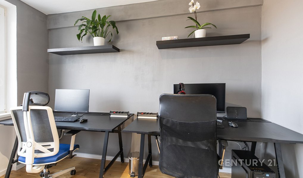 Prodej bytu 3+1 71 m², Bečváry – náhled fotky 18