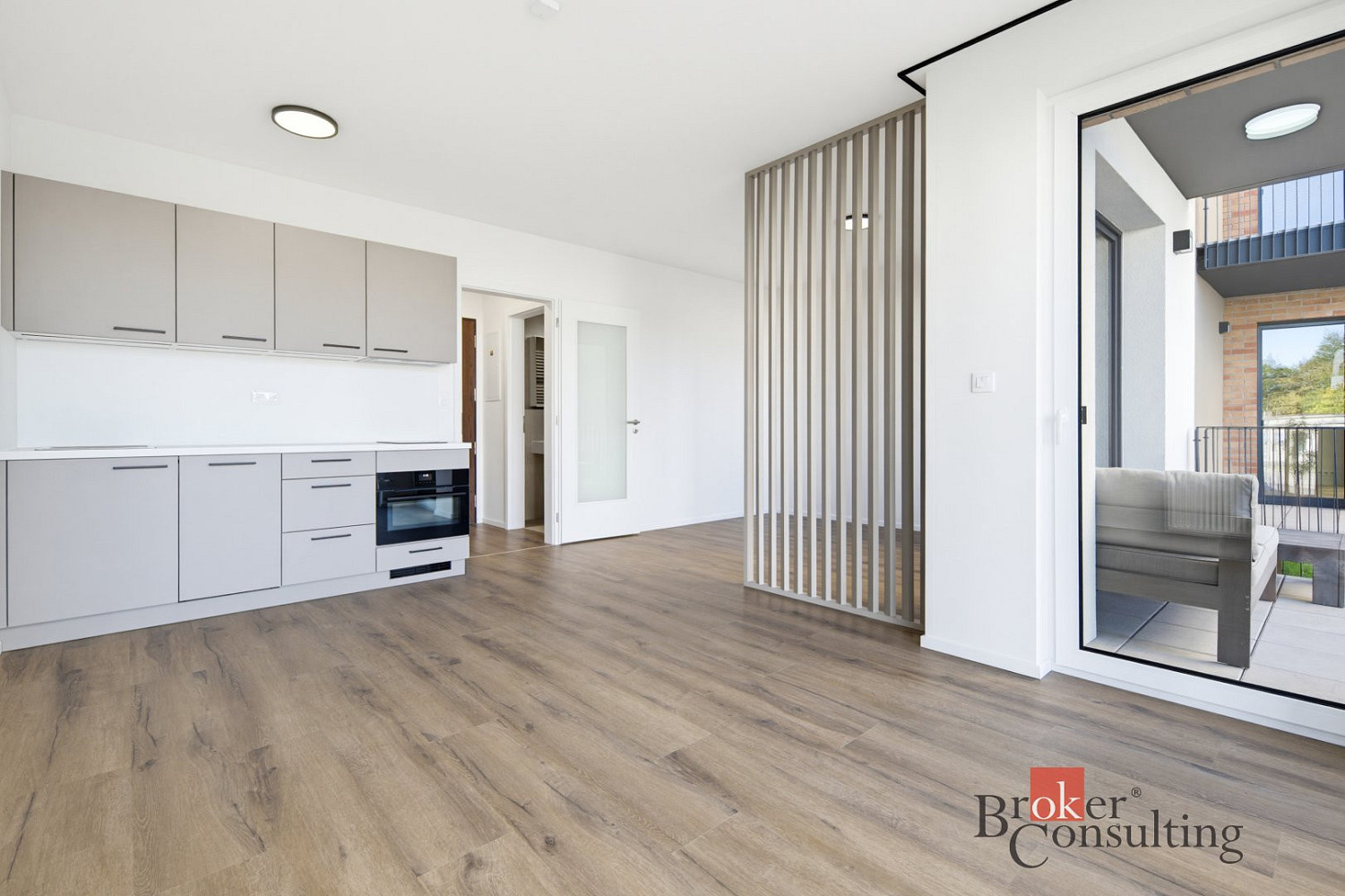 Pronájem bytu 1+kk 35 m²